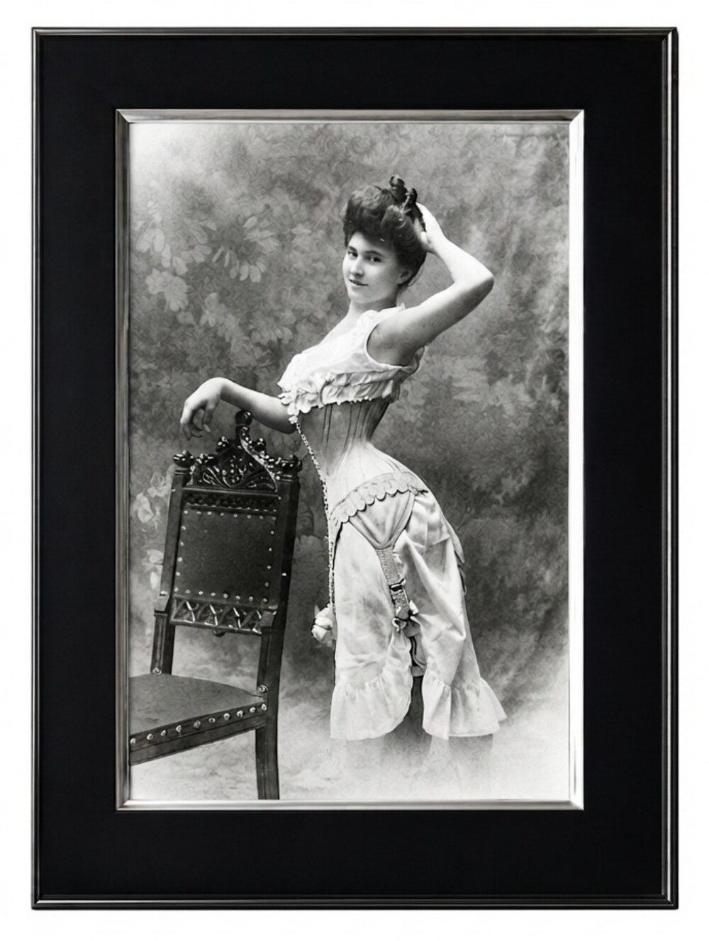 Vintage Victorian Woman in Corset Boho Shabbychic Bohemian beautiful Stunning